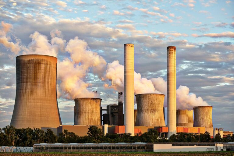 Nuclear Power Plants: History, Operating Principles.